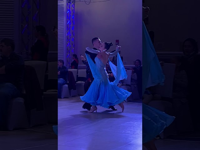 Yana Kane dancing the Waltz at Commonwealth Classic 2019!